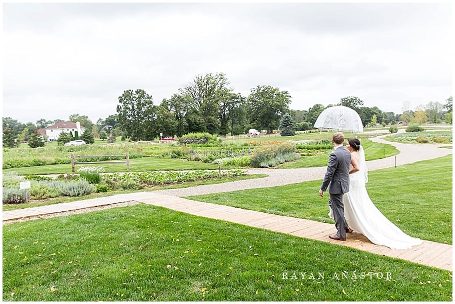 bride and groom in gardens