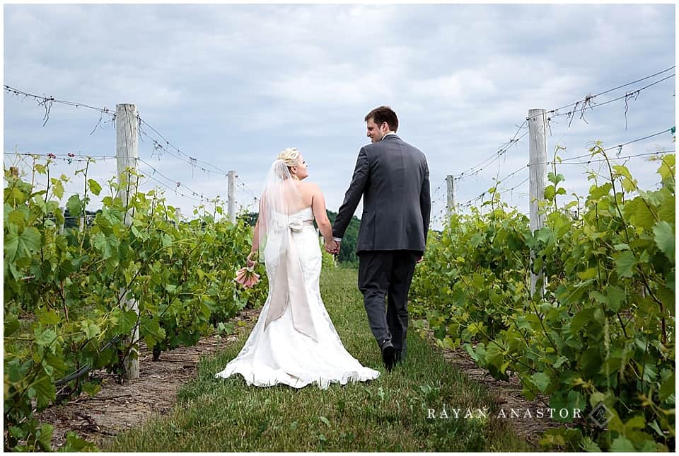 Wedding at 45 North Winery and Vineyard