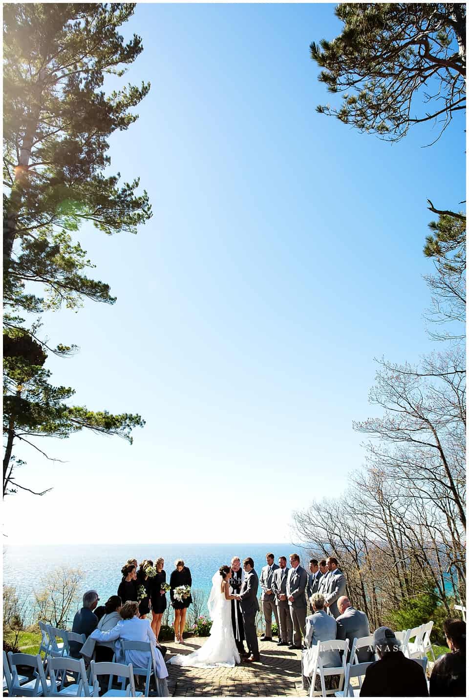wedding at the top of the mountain at the homestead