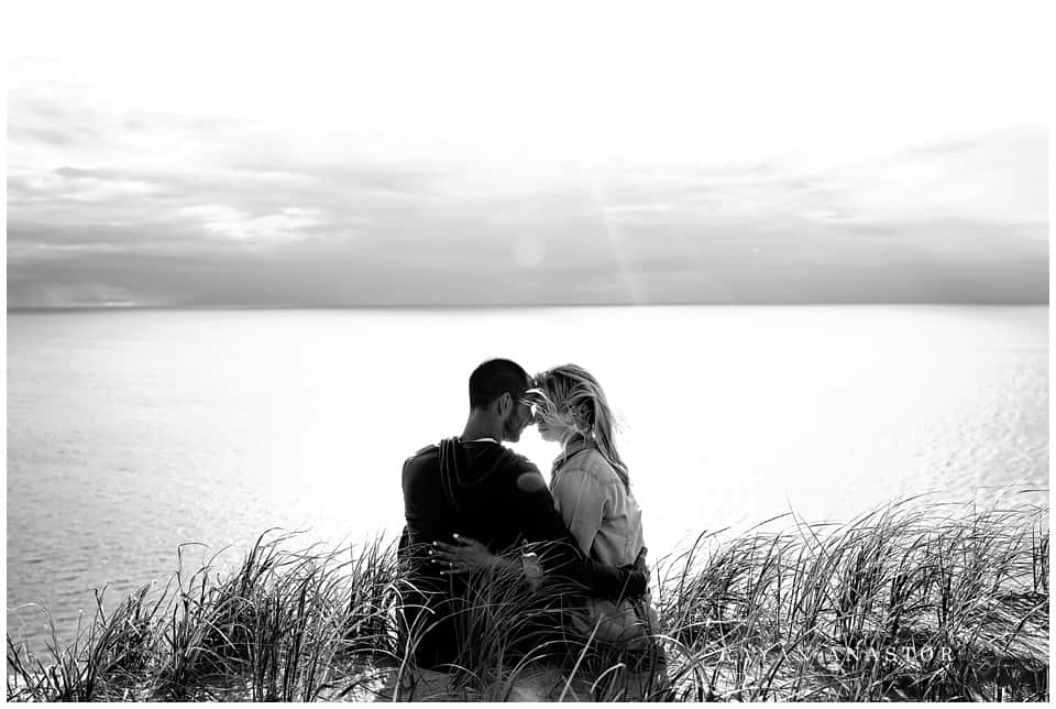 engagement photos in sand dunes