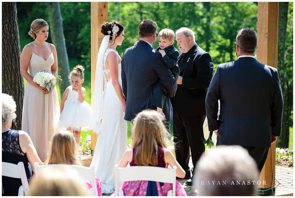 wedding at the mountain flowers lodge