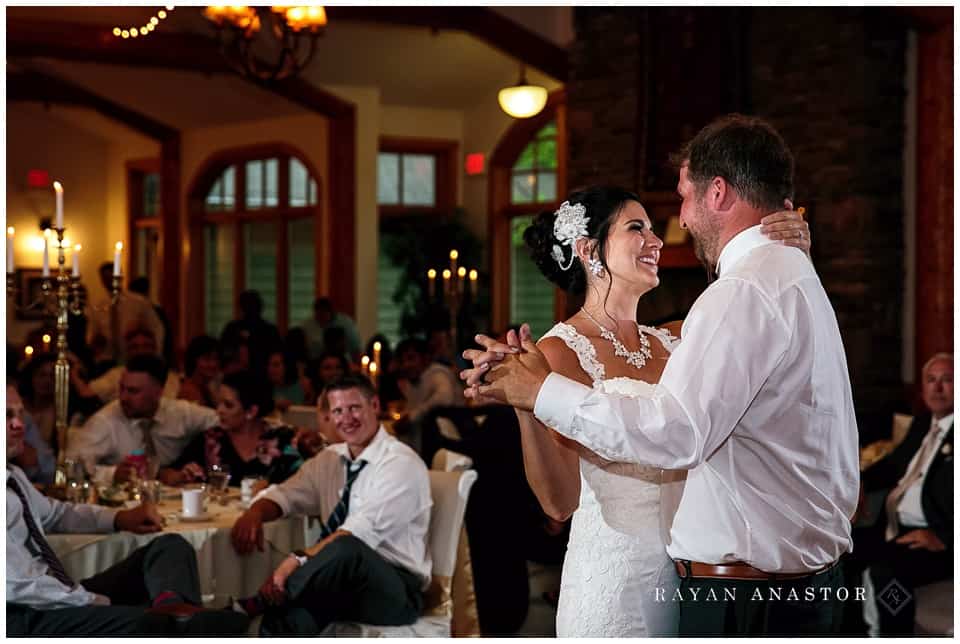 first dance at the mountain flowers lodge
