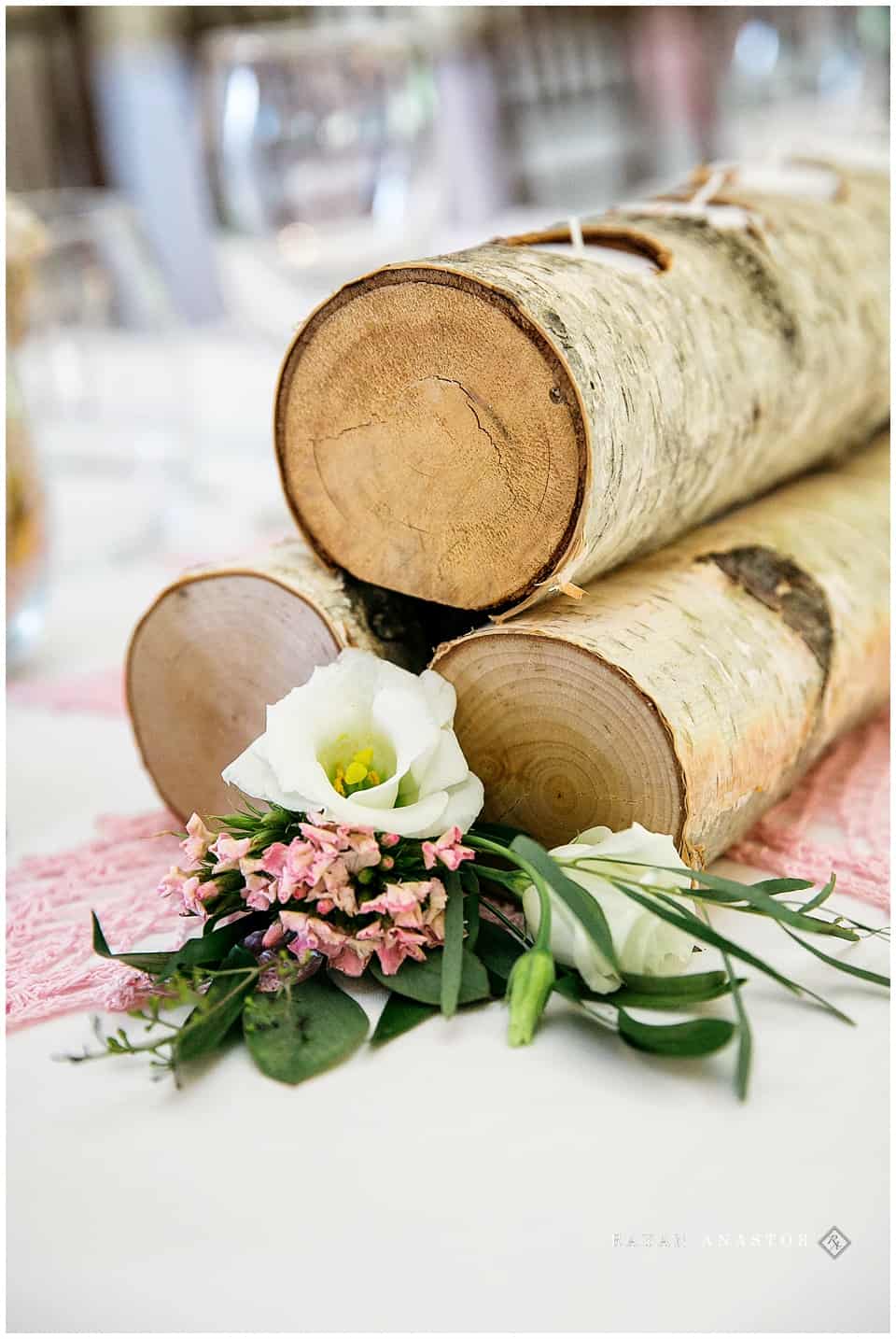 hoopers flower garden wedding decorations with pink accent
