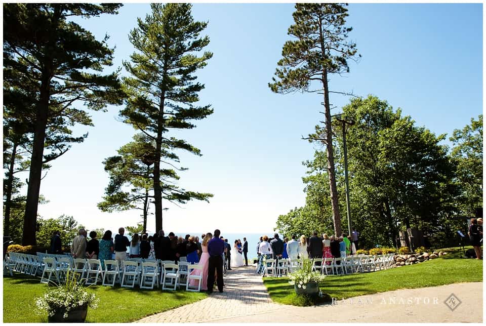wedding at the top of the mountain at the homestead