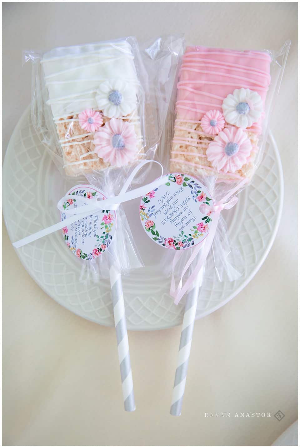 coral and white wedding decorations