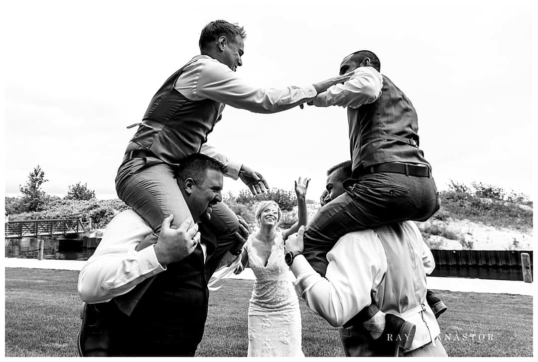 groomsmen chicken fight