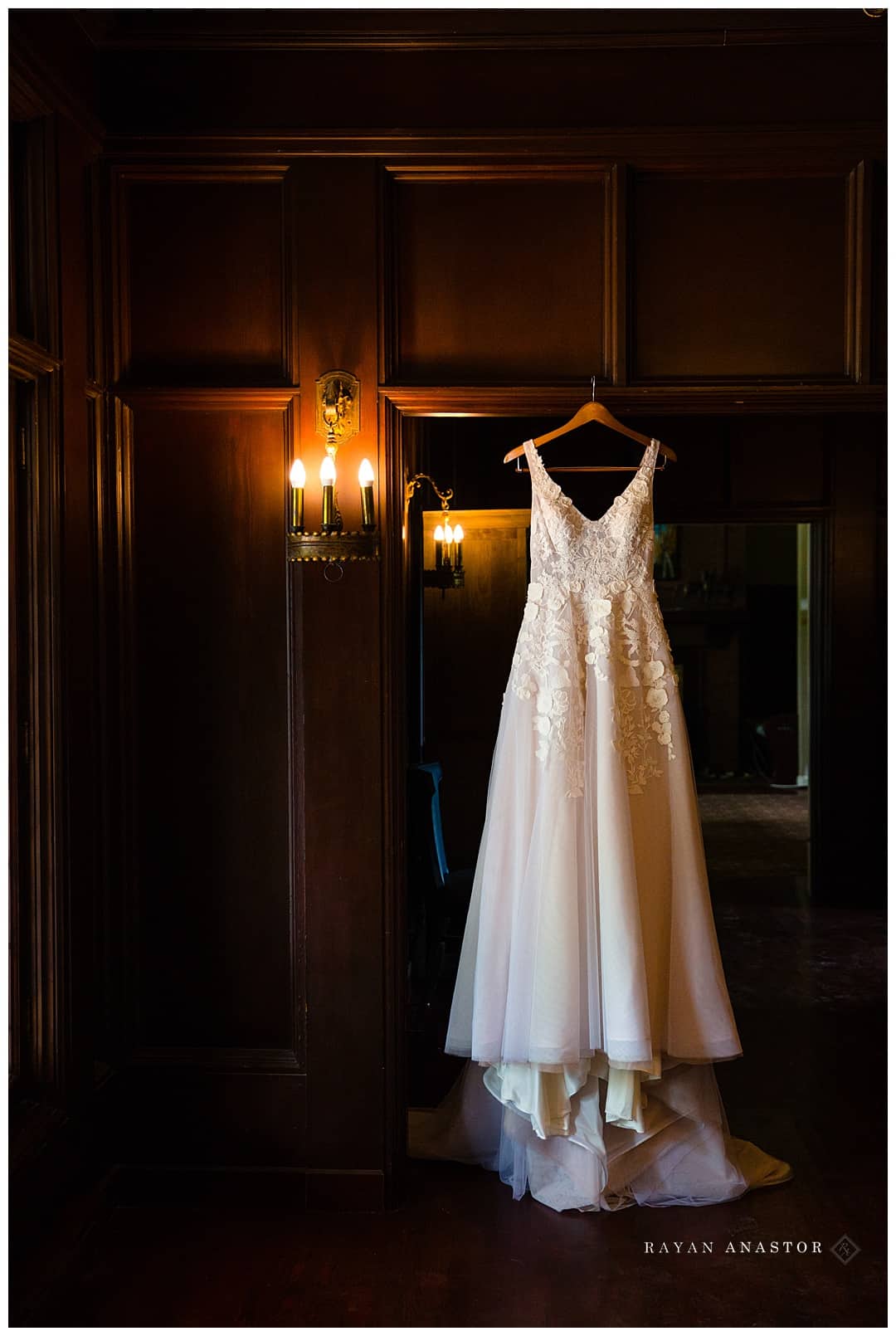 Jude Jo Wilson Wedding gown