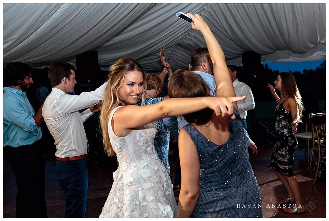 wedding reception dancing