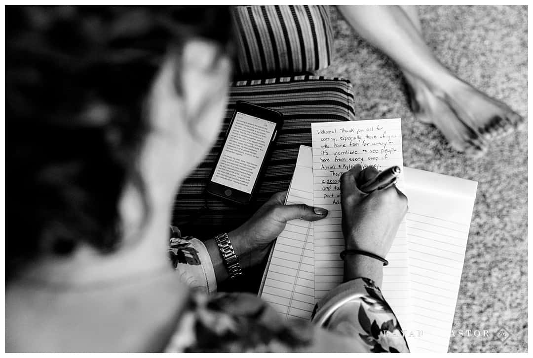 sister of bride writing wedding toast