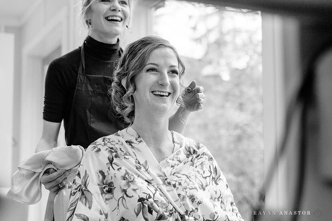 bride laughing at Lilly jade salon