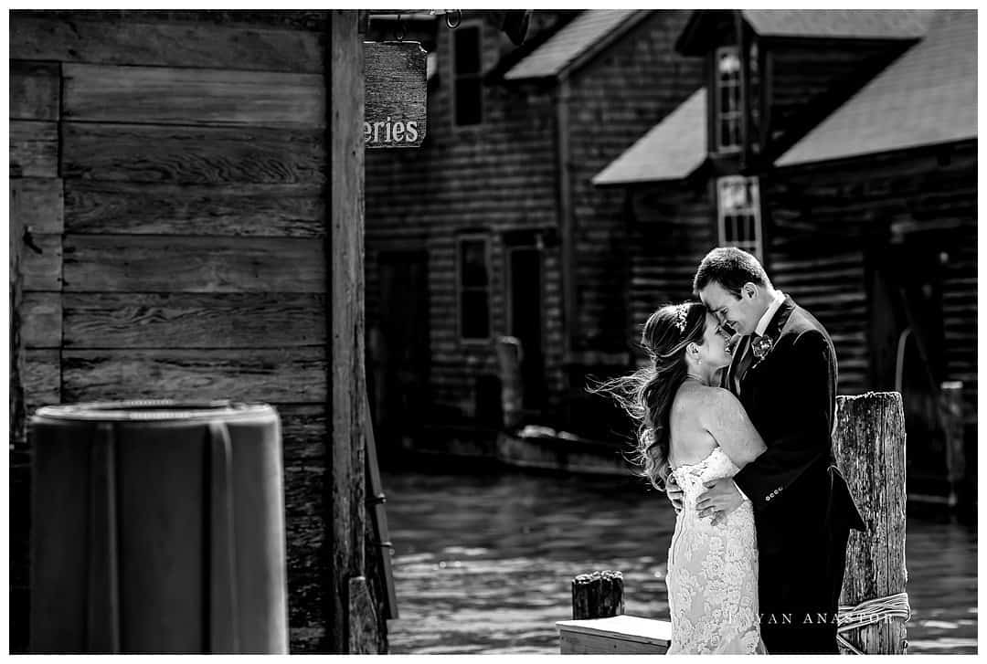 fish town wedding photos in Leland Michigan