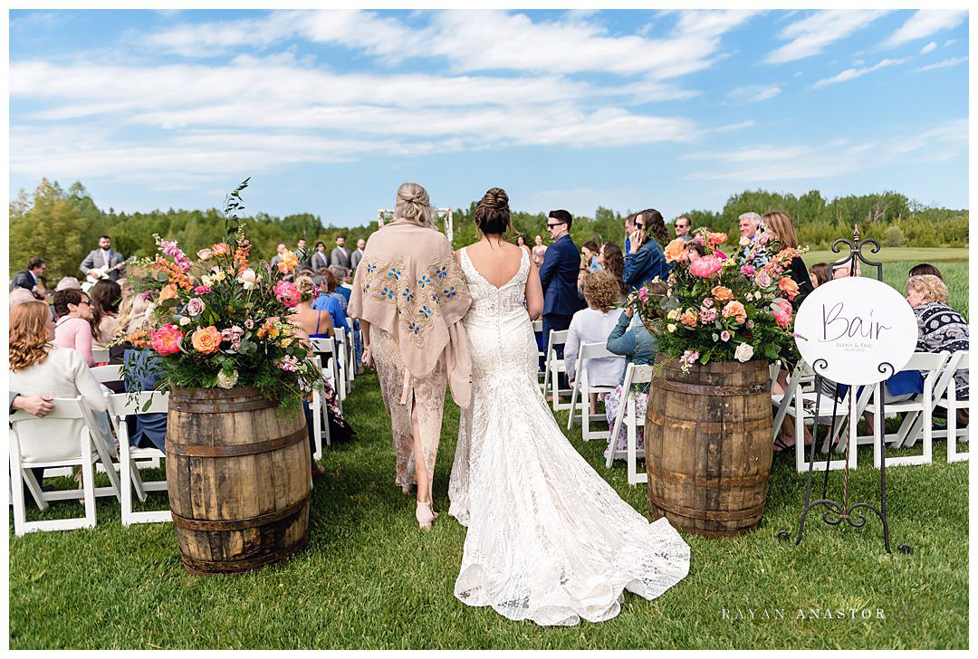 wedding in charlevoix at Shanahan's barn