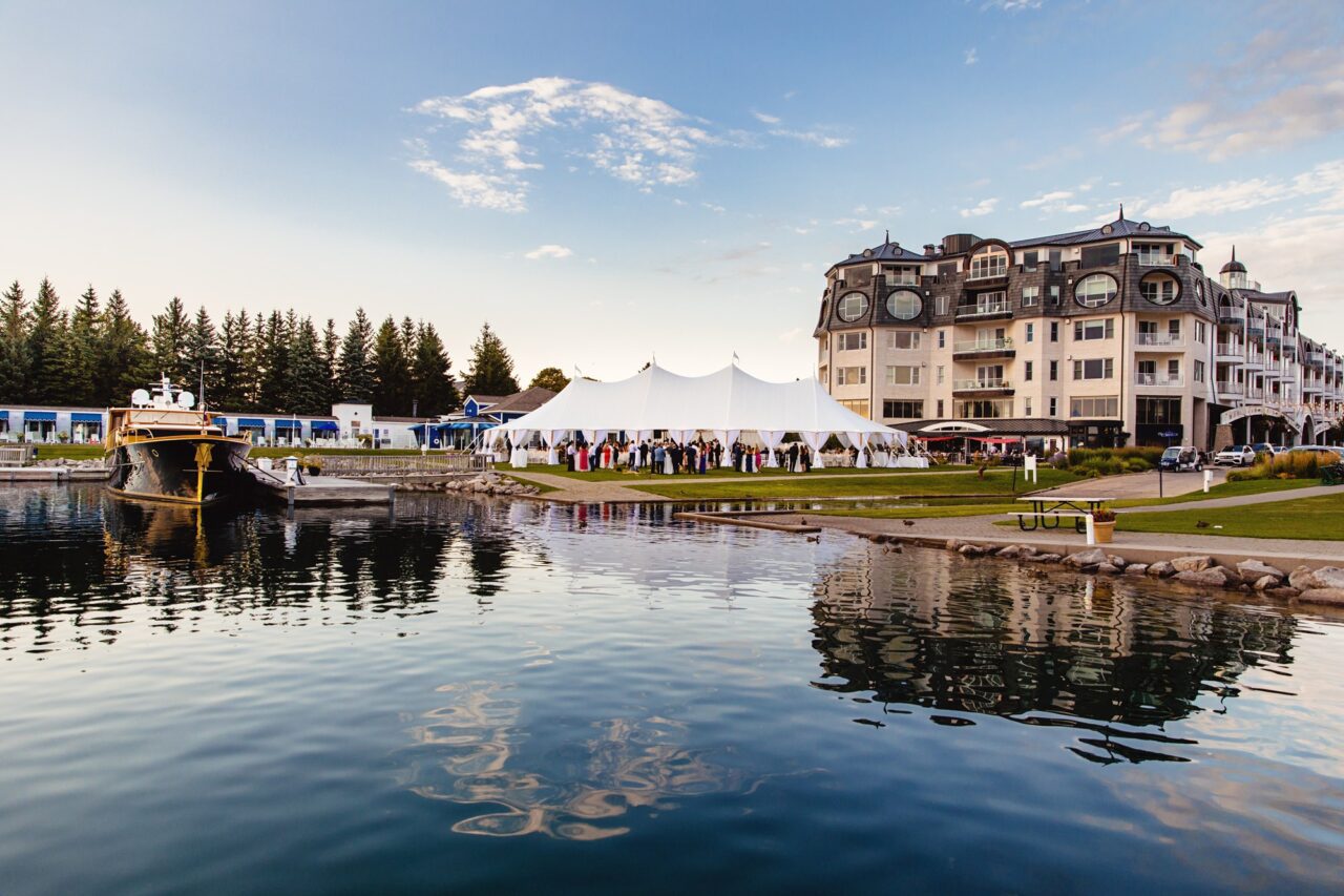 A BAY HARBOR MARINA WEDDING